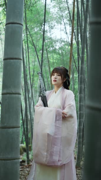 美女帅哥,女神,衣服,树木,植物,全景