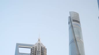 旅拍风景,美景,城市,高楼,公寓,公共汽车,高楼大厦,全景,广州国际金融中心,哈利法塔,川普国际酒店大厦