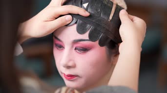 美妆/化妆,美妆,线条眉,发型,衣服,全景