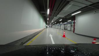 公共汽车,显示设备,停车场,全景
