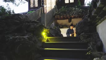 配音,知识,衣服,树木,植物,楼梯,全景