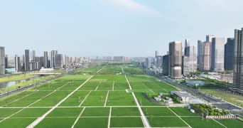 旅拍风景,足球,高楼,全景