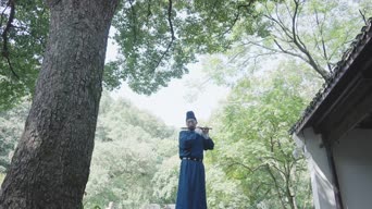 乐器演奏,配音,树木,植物,衣服,花,全景