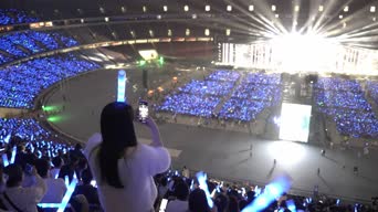 生活日常,歌曲演唱,演唱会,衣服,全景