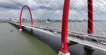 旅拍风景,美景,货车,机车,桥梁,全景,世界,Arco olimpico di Torino